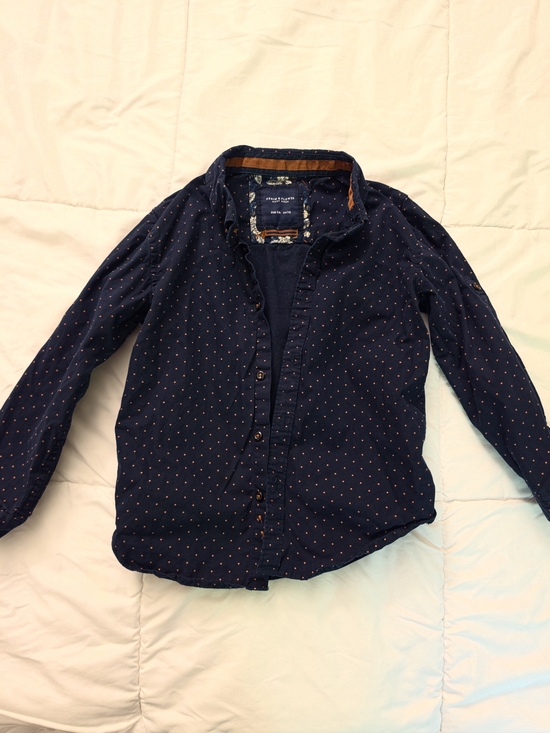 Denim & Flower Other - Denim & Flower Navy Button-Down Shirt with Small Dot Print